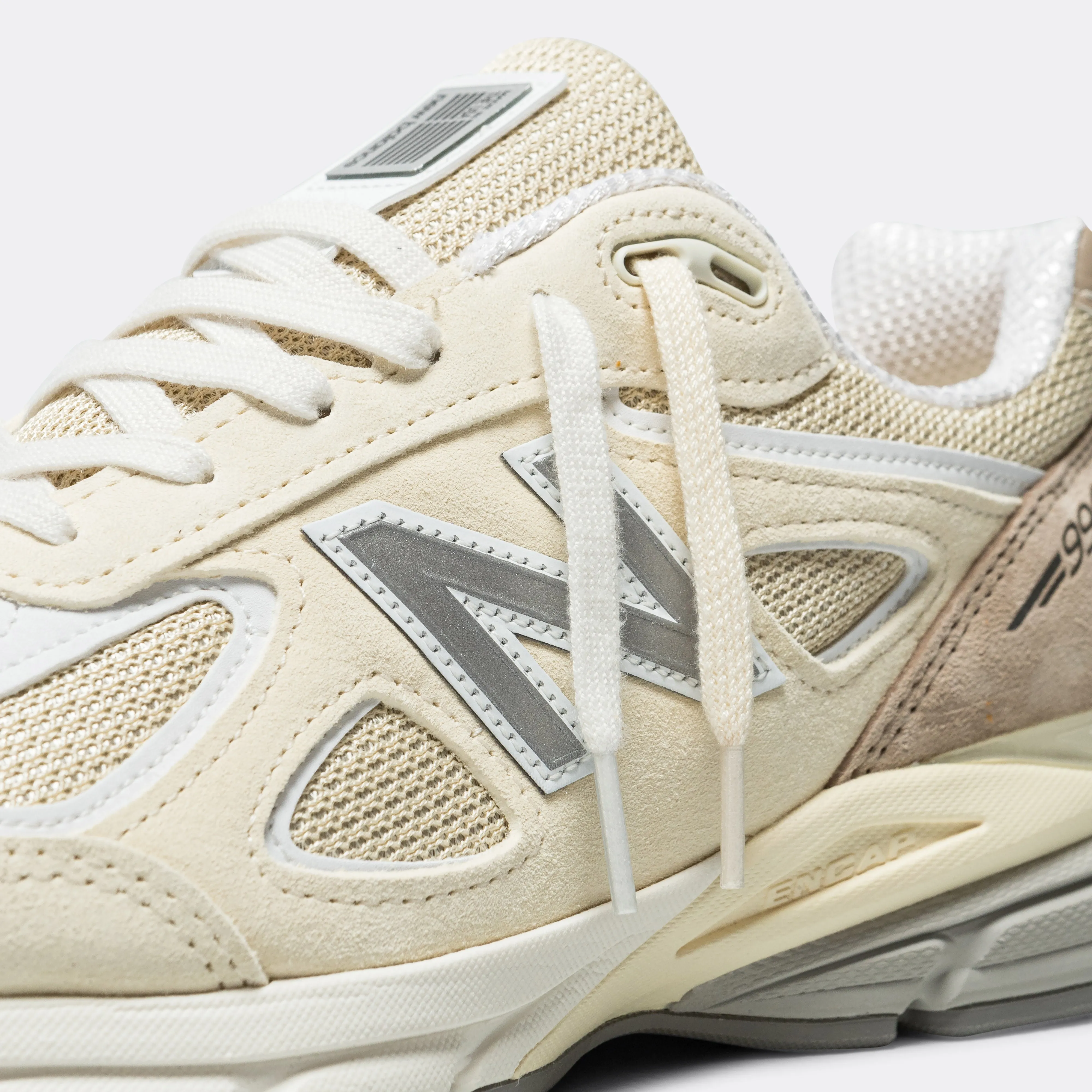 990v4 'Ecru/Beige' – U990TE4