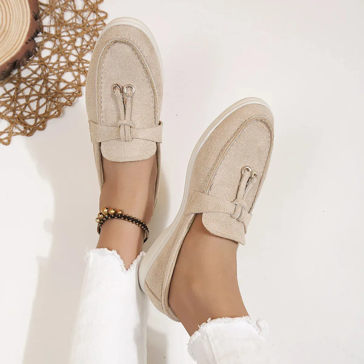 Auriane - Stylish Slip-On Moccasins with Pom Pom