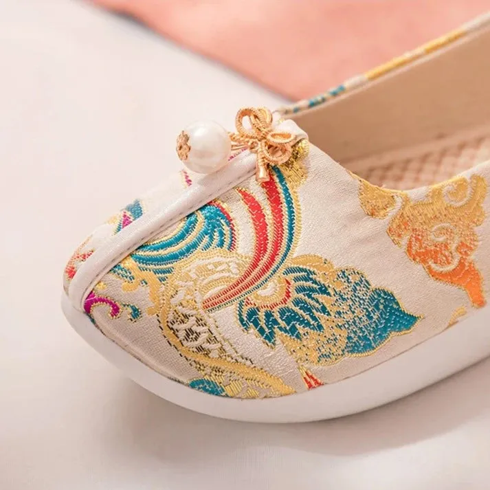 Huang Hé 黄河 Yellow River Dragon Brocade Song Ming Gong Xie Shoes