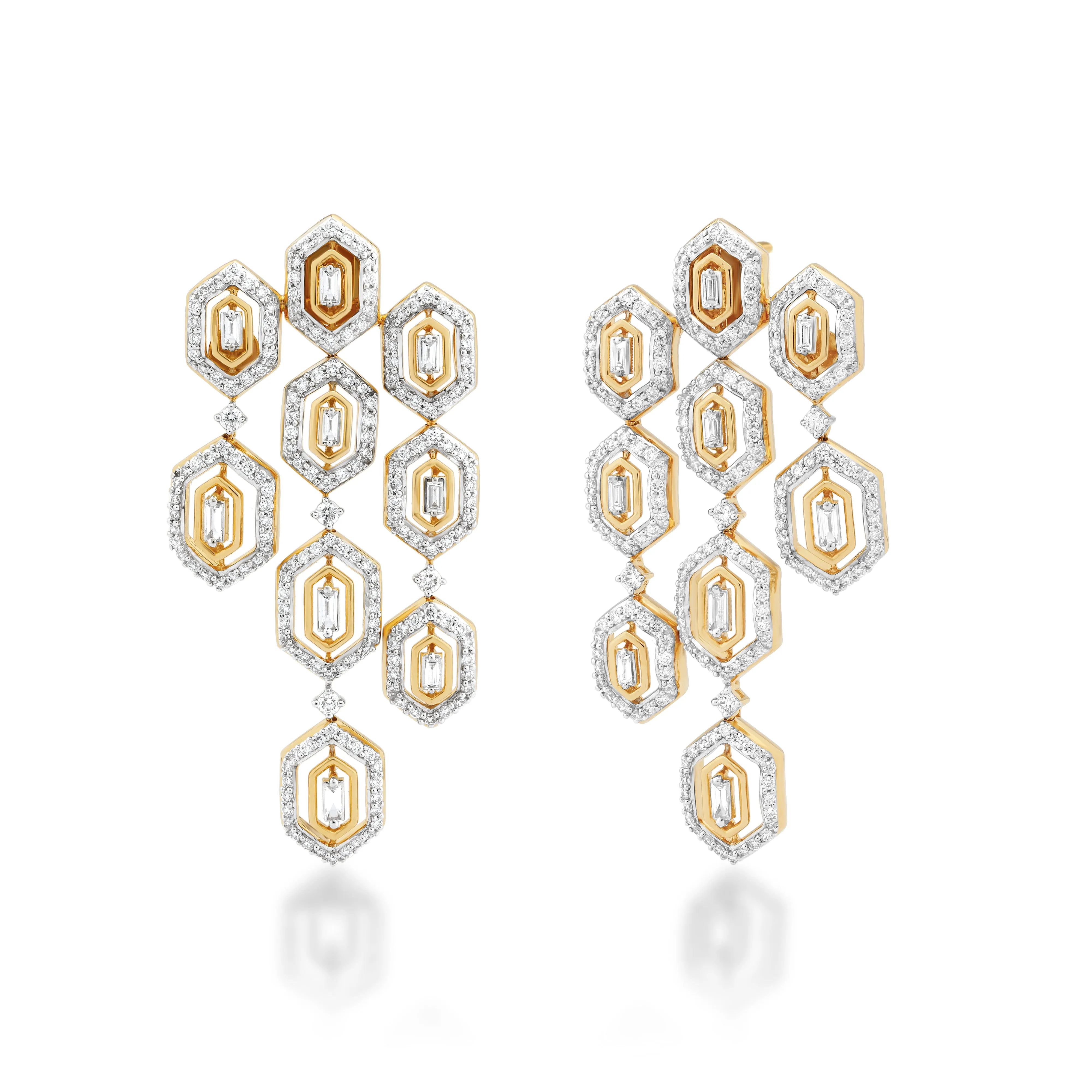 Regalia Exquisite Diamond Earrings