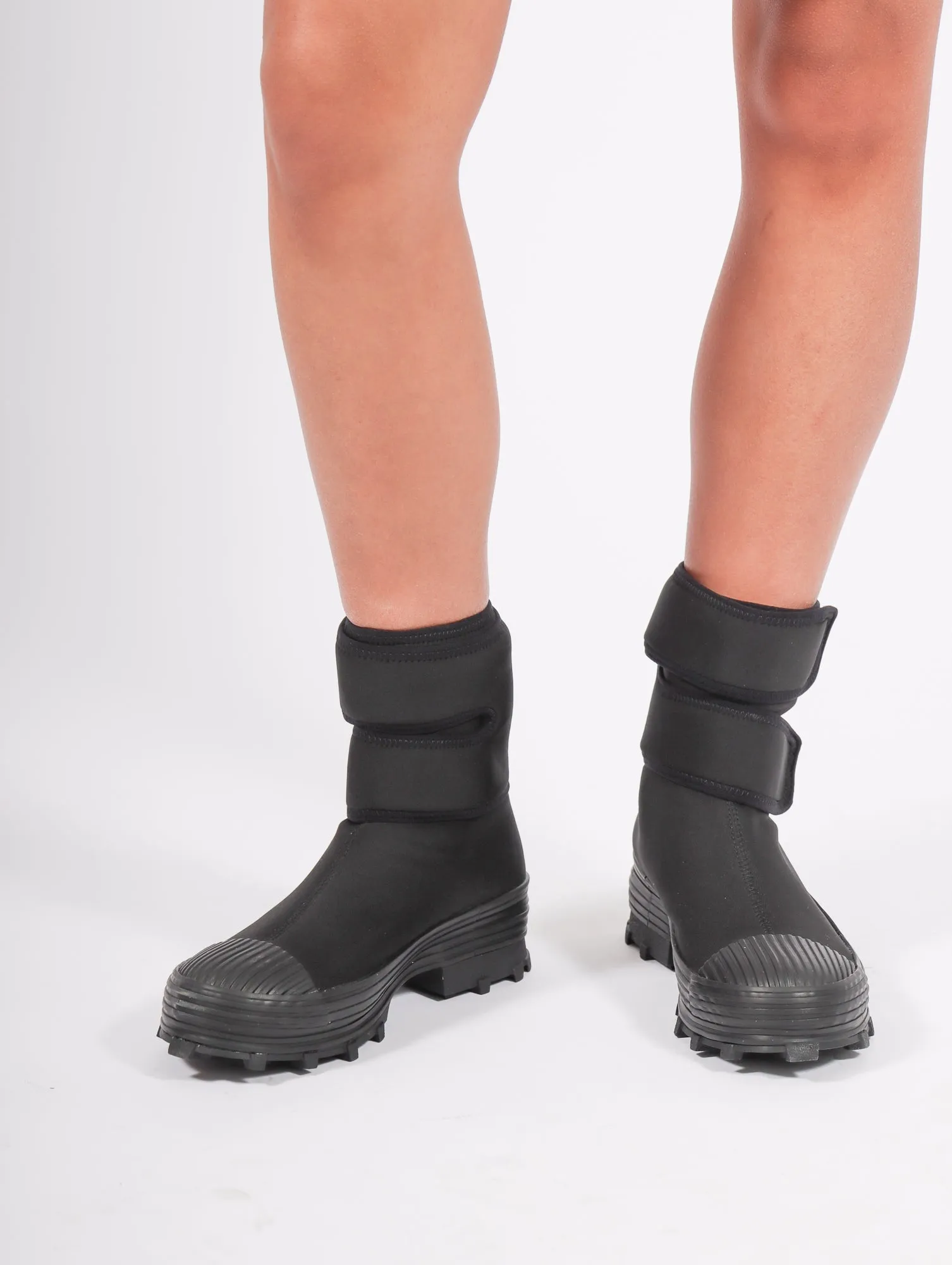 Traktori Boots in Black by Camper Lab